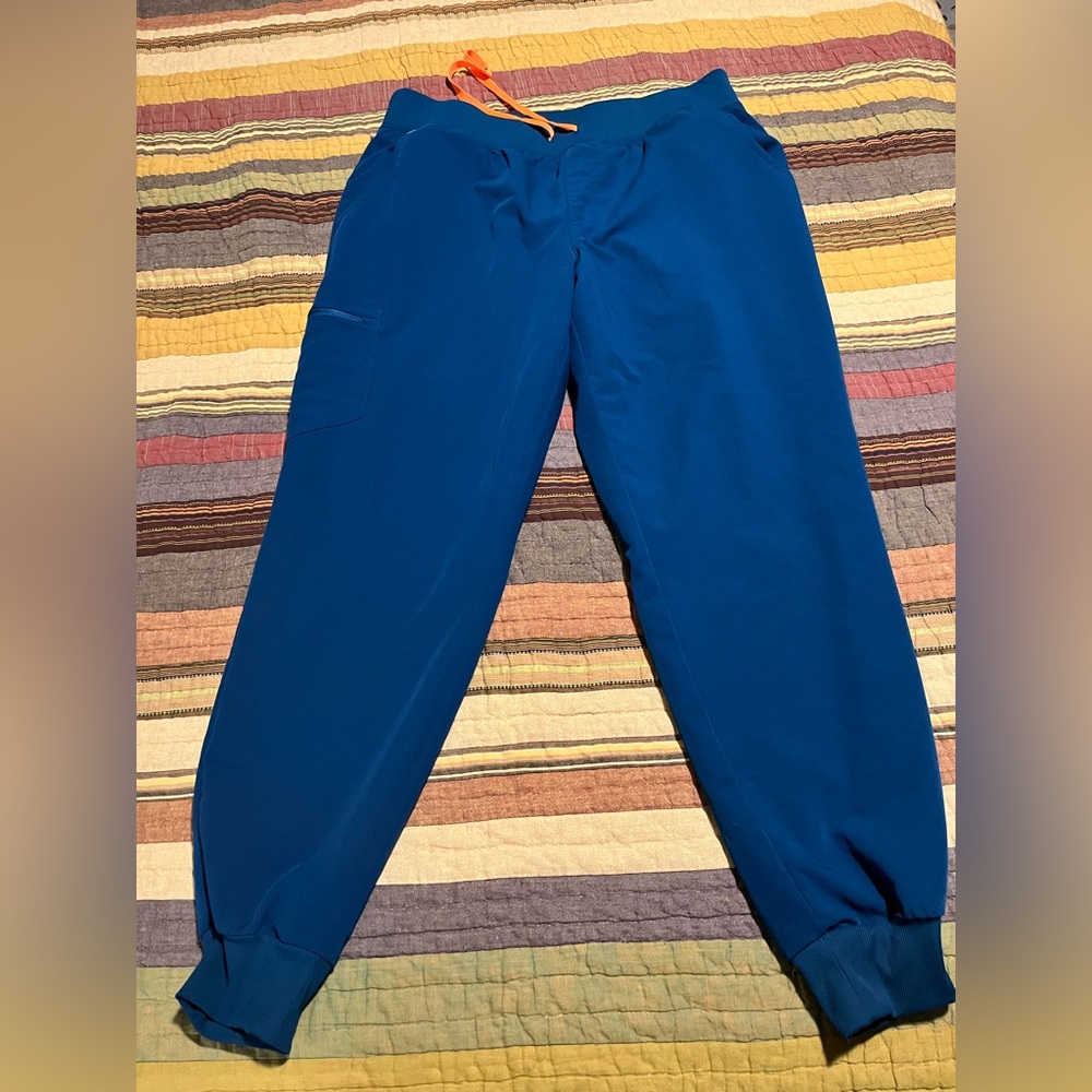Figs Zamora scrub pants